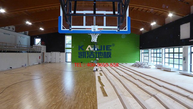 羽毛球館專用體育木地板選擇——?jiǎng)P潔體育木地板