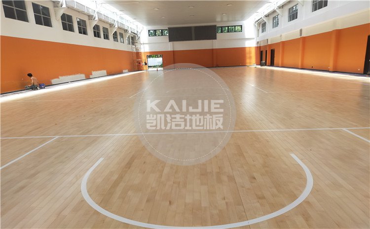 廣州天河區(qū)長大公路培訓(xùn)學(xué)?；@球館木地板案例-凱潔體育地板