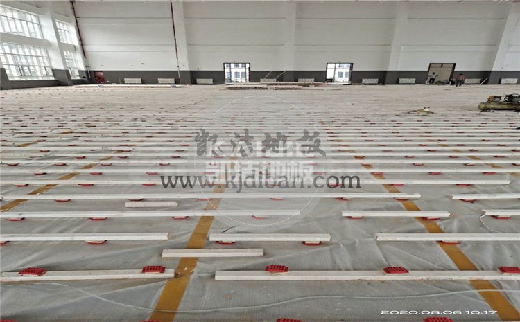 徐州黃集機(jī)場體育館木地板項目-凱潔體育木地板廠家