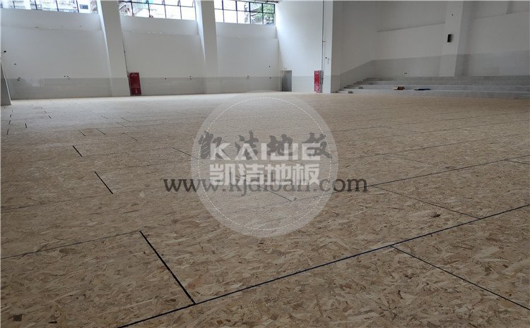 四川綿陽實(shí)驗(yàn)中學(xué)體育館木地板項(xiàng)目-凱潔體育木地板廠家