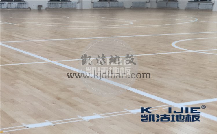 內蒙古鄂倫春旗大楊樹林業(yè)局全民健身中心木地板案例
