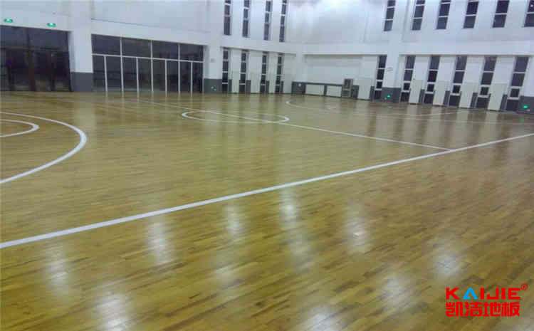 20厚體育運動地板怎么維修？