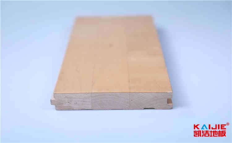 常用的風(fēng)雨操場實木運動地板施工技術(shù)