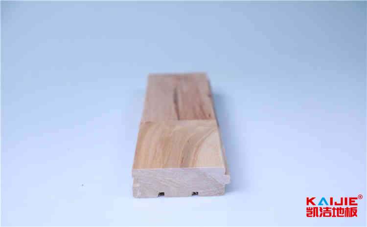 楓樺木舞臺(tái)實(shí)木地板翻新施工
